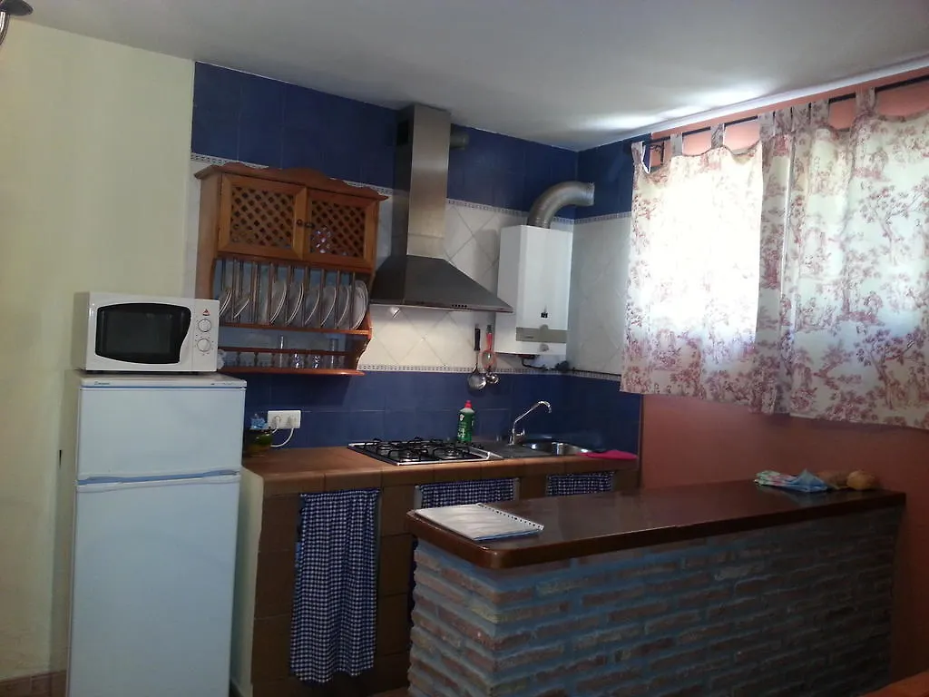 Pension Y Apartamentos El Taxi Casabermeja