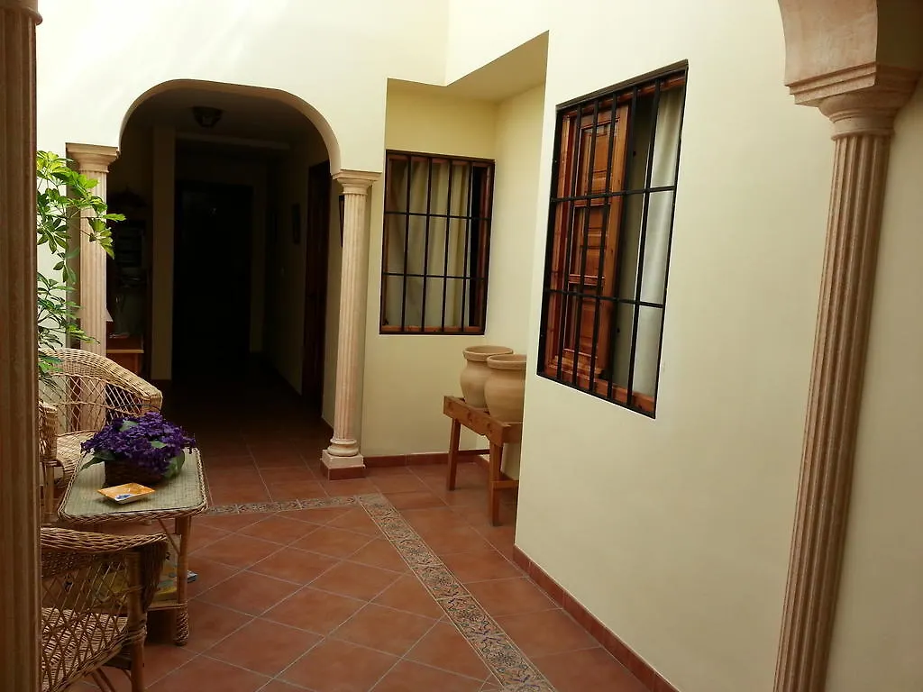 Pension Y Apartamentos El Taxi Casabermeja
